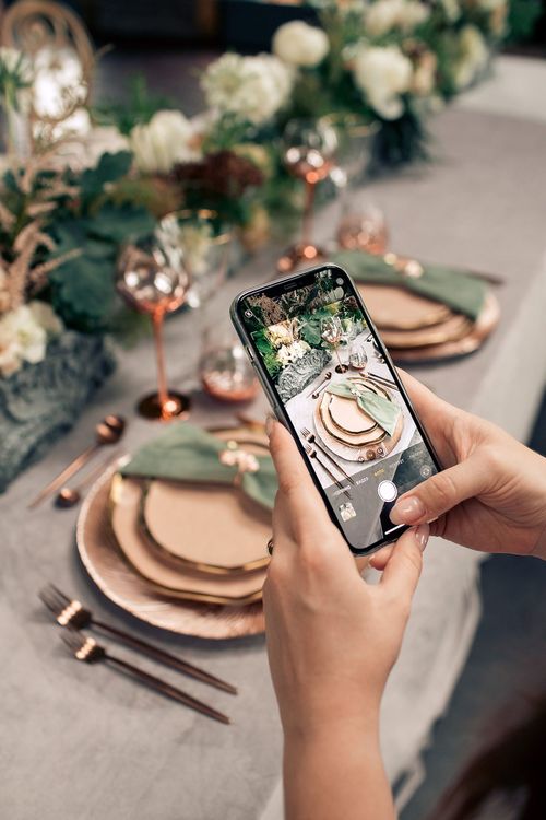 Black-Tie Gala — Rectangular Table, Gold Highlights