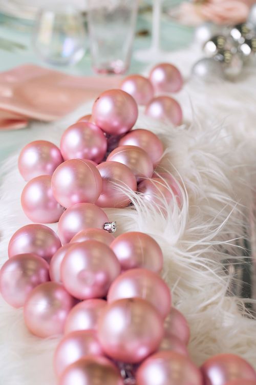 Christmas Caramel Pastels on a Serpentine Table