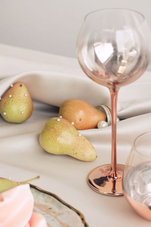 Elegant Satin Table — Pears and Pearls