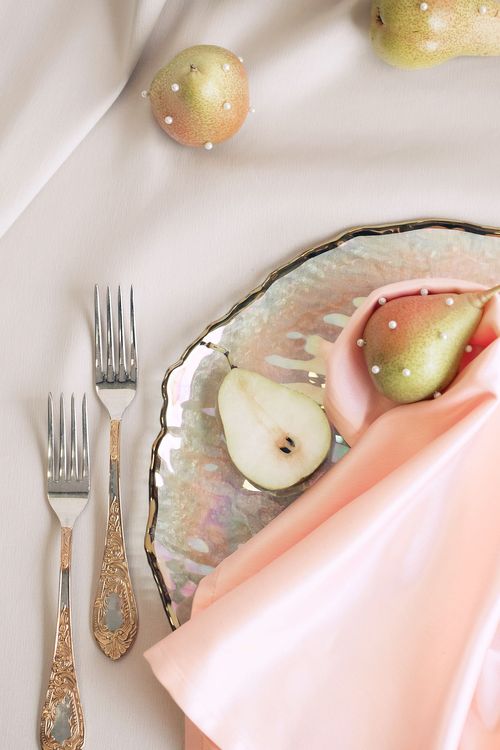 Elegant Satin Table — Pears and Pearls