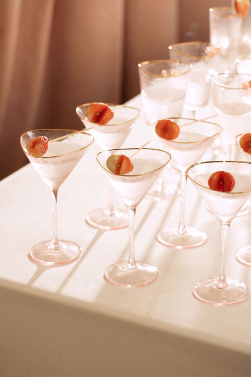 Fashion Party Buffet — Pink Cocktails, Hearts & Donuts