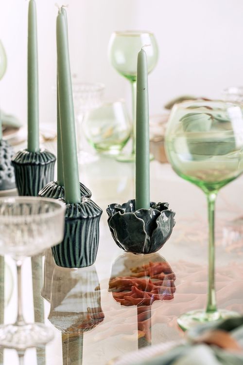 Glass round table coral dune decor