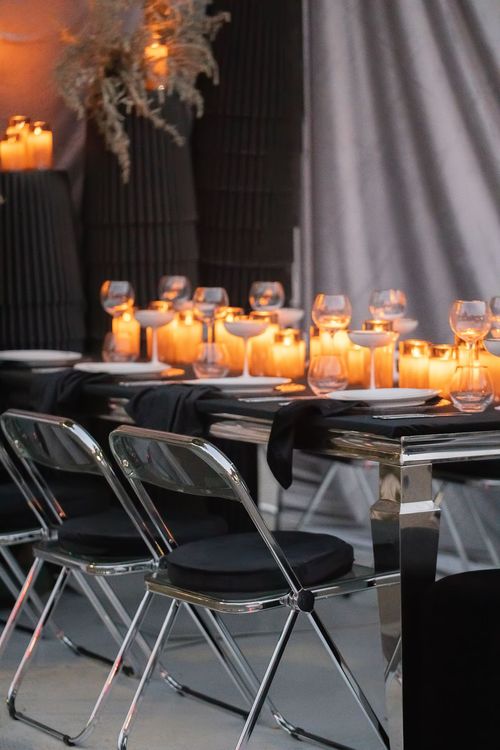 Graphic table setting at rectangular table