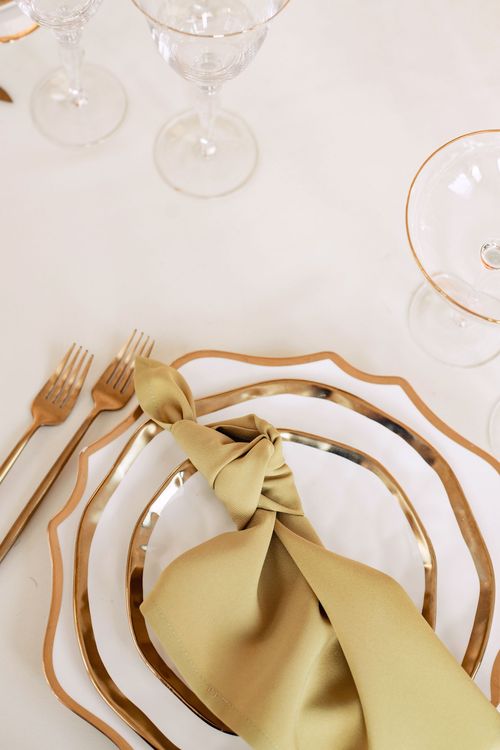 Harvest Lunch — Pumpkins & Warm Tones