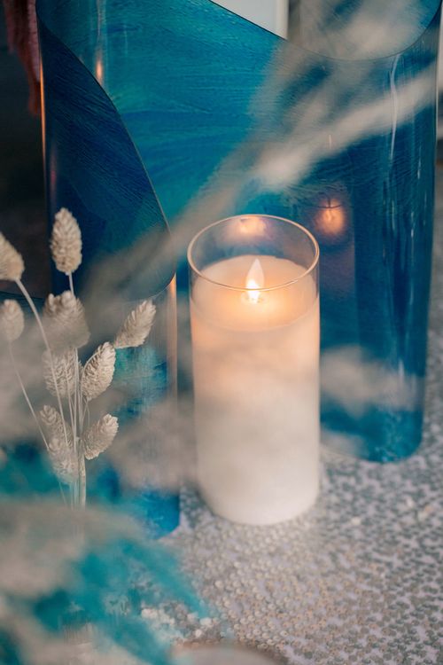 Icy Blue & Silver — Round Table
