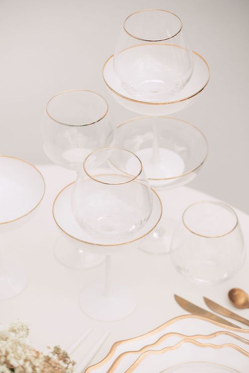 Ivory velvet table setting