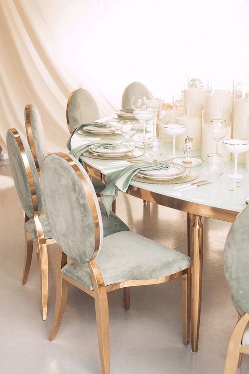 Nutcracker-Inspired Round — Fern Greens, Gold, Tree in Center