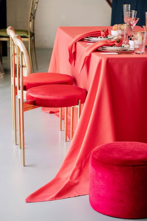 Rectangular Coral Tablescape with Rattan