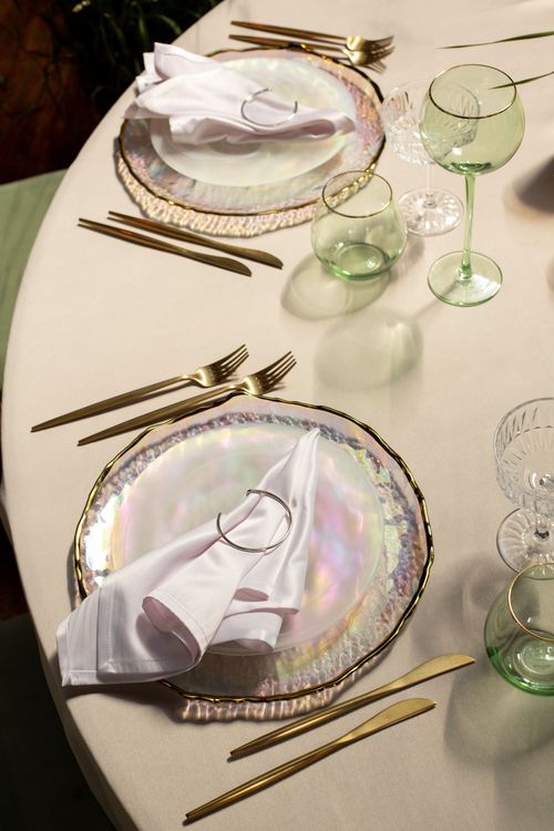 Round Dinner — Pearlescent Plate, Pistachio Glasses & Fern Velvet Chairs