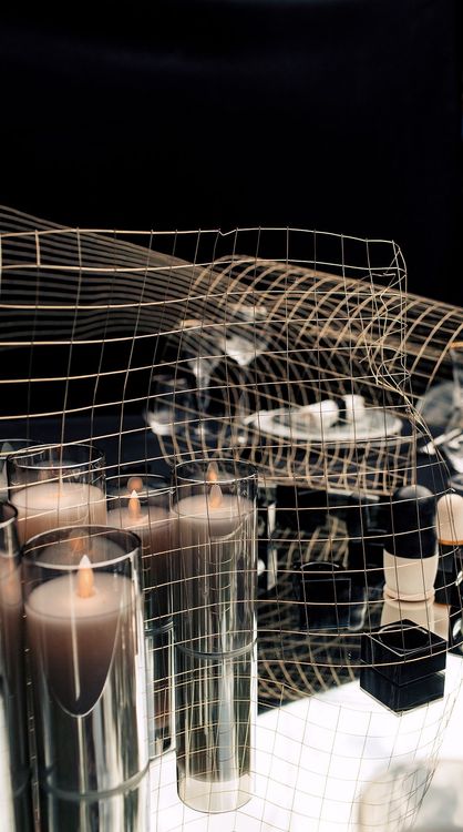Smoky table setting at round table