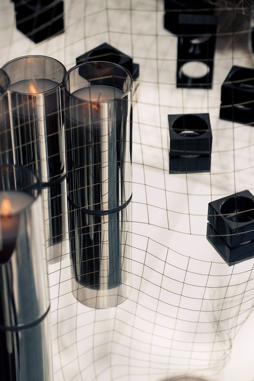 Smoky table setting at round table