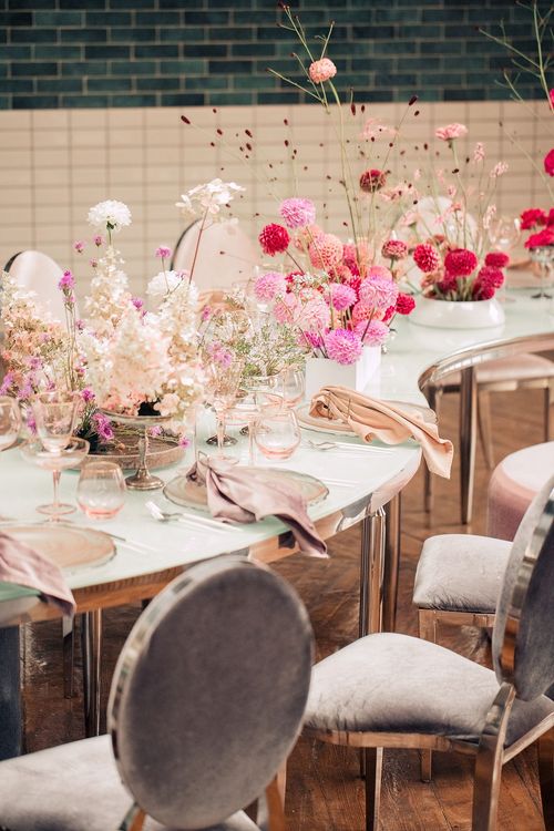 Soft gradient at wave table