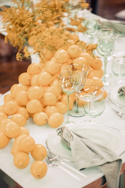 Soft gradient at wave table