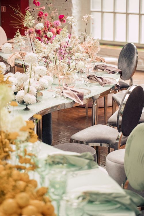 Soft gradient at wave table