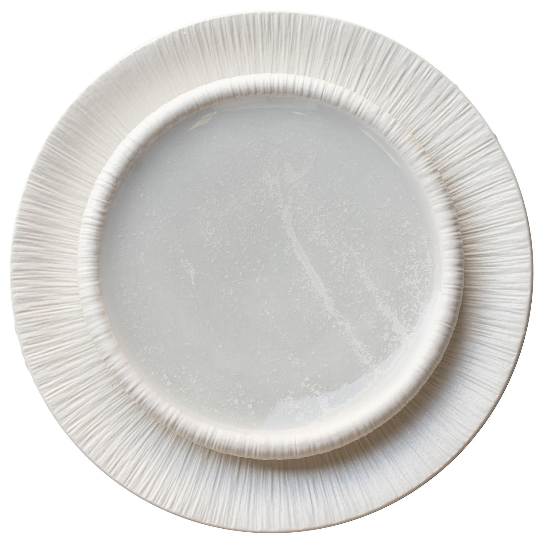 MOFFO pasta plate and dinner plate set — fine dining ceramic available for rent in Dubai.